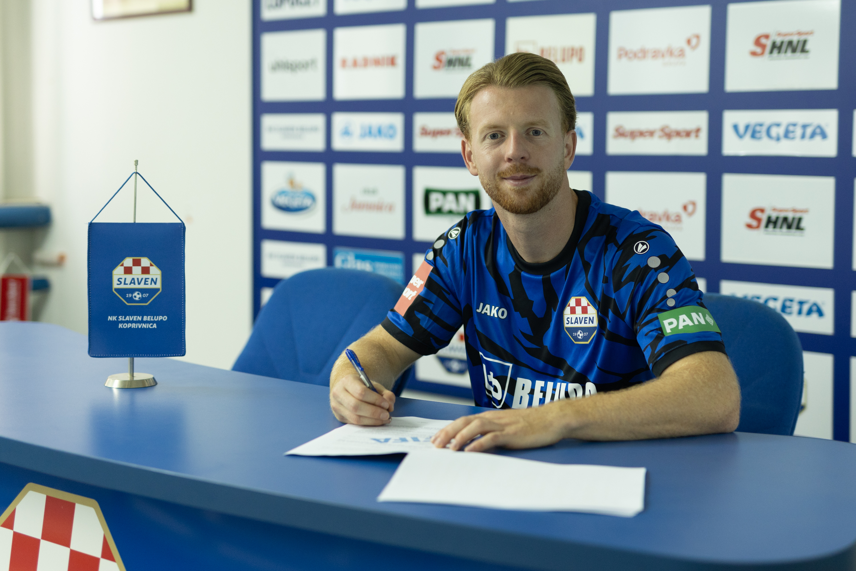 Dominik Martinović Predstavljanje